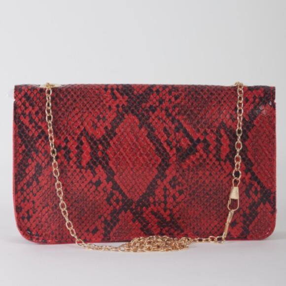 Red Faux Snake Leather Metal Rings Gold Chain Crossbody Bag - Picture 4 of 4